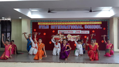 Marathi Divas